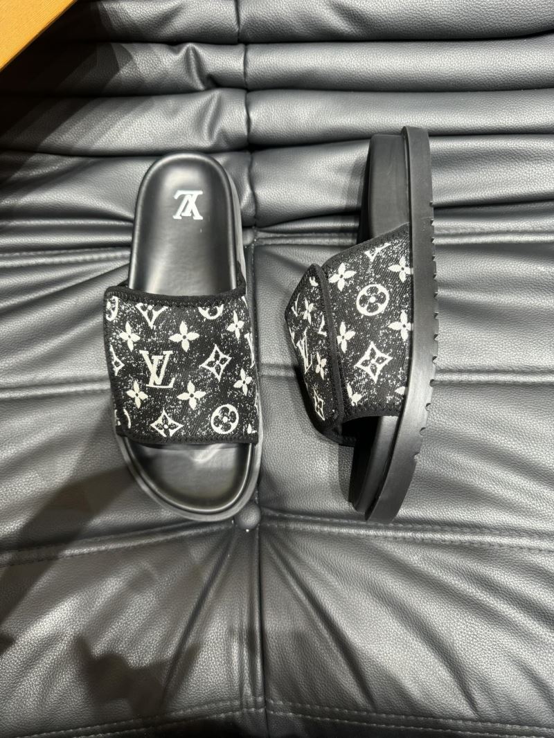 Louis Vuitton Slippers